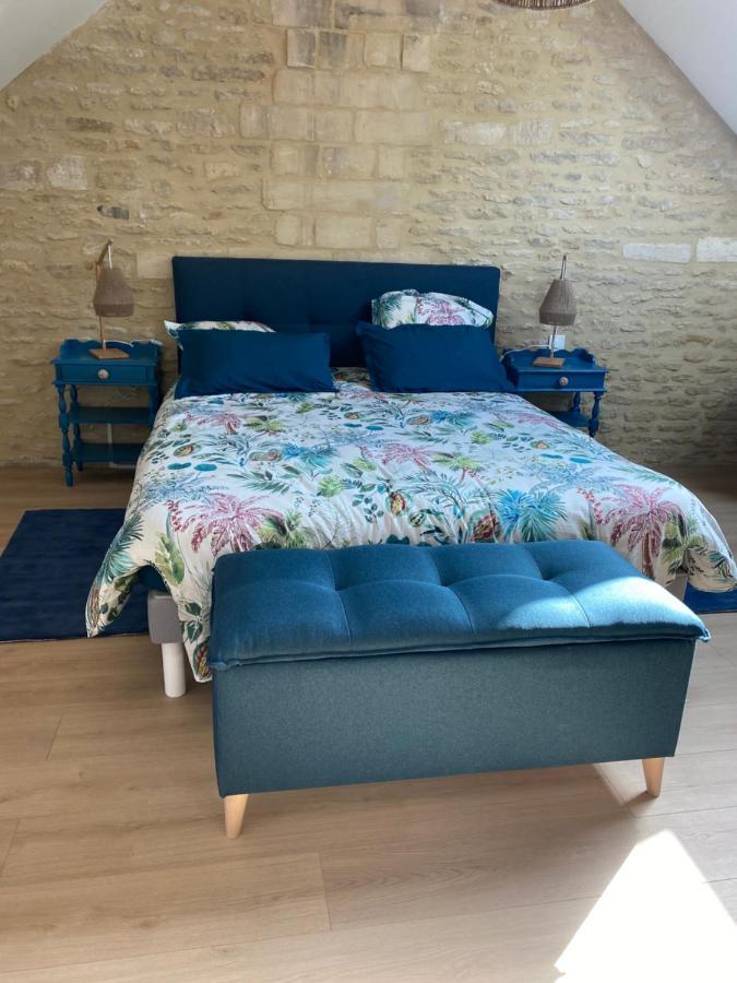 Charmante Maison Du XVIII En Pierre Renovee Colleville-Montgomery Εξωτερικό φωτογραφία